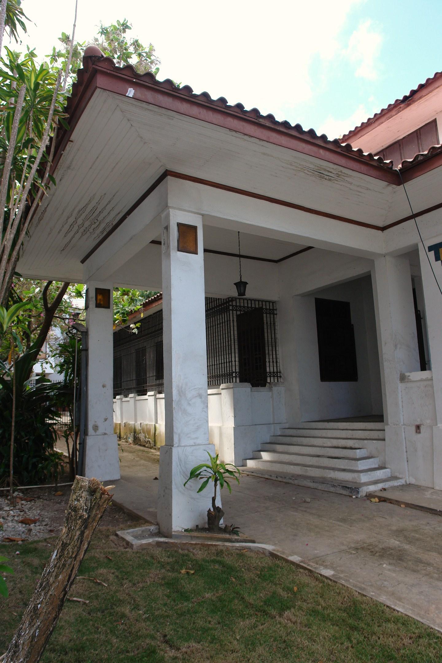 Residencia Dr. Eugenio Fernández García - Ponce de Leon 652 - San Juan (Miramar) - 2012 00022